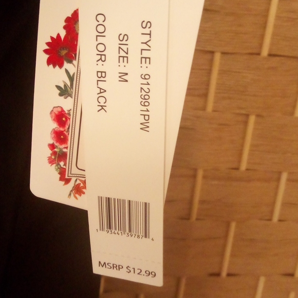 Dressy tank top - Picture 2 of 3